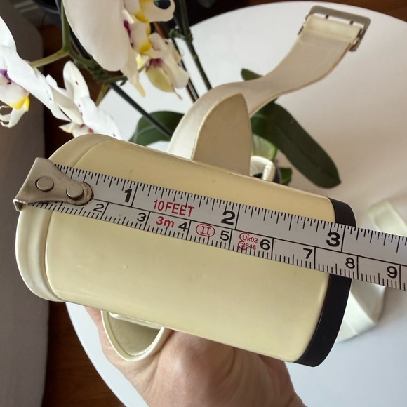 New Burberry Beautiful Cream Wide-Strap Block Heel Sandals